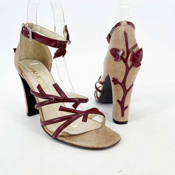 Prada Vintage S/S 1997 Beige Burgundy Leaf Detail Block Heel Sandal size IT 36.5 - Picture 1 of 13